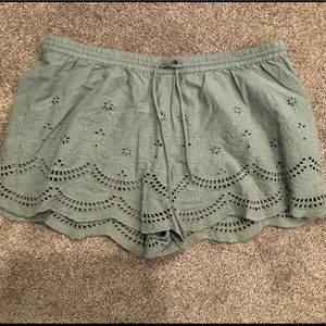 Super cute loose summer shorts